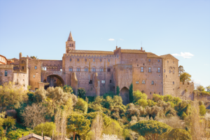 palazzo_dei_papi_viterbo